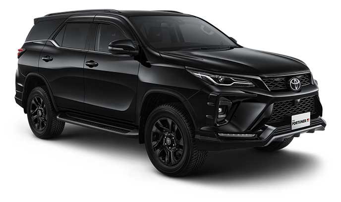 Harga-Fortuner-Makassar-colors-5-Attitude-Black-Mica_0